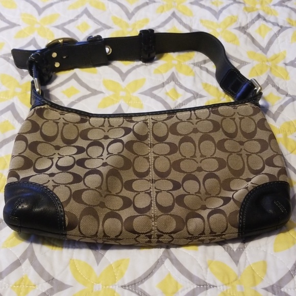 Coach Handbags - 👩 coach bag with protective bag ❤